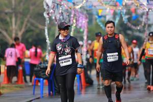 BIB: 45509, 46841
                            <button type="button" onclick="openModal(9895201)" class="btn btn-primary btn-sm float-right btn-popup" data-toggle="modal" data-target=".modal-high-quality">
                        <i class="fas fa-shopping-cart"></i> Add to Cart
                    </button>
                                            <button type="button" onclick="isThisMe(9895201, true)" class="btn btn-success btn-sm float-right btn-popup btn-isme hidden" data-toggle="tooltip" data-placement="bottom" title="นี่คือรูปของคุณใช่ไหม คลิกที่นี่เพื่อเอาเข้าอัลบั้ม">
                        <i class="fas fa-plus"></i> Add to album
                    </button>
                    <button type="button" onclick="isThisMe(9895201, false)" class="btn btn-warning btn-sm float-right btn-popup btn-isnotme hidden">
                        <i class="fas fa-ban"></i> Remove from album
                    </button>